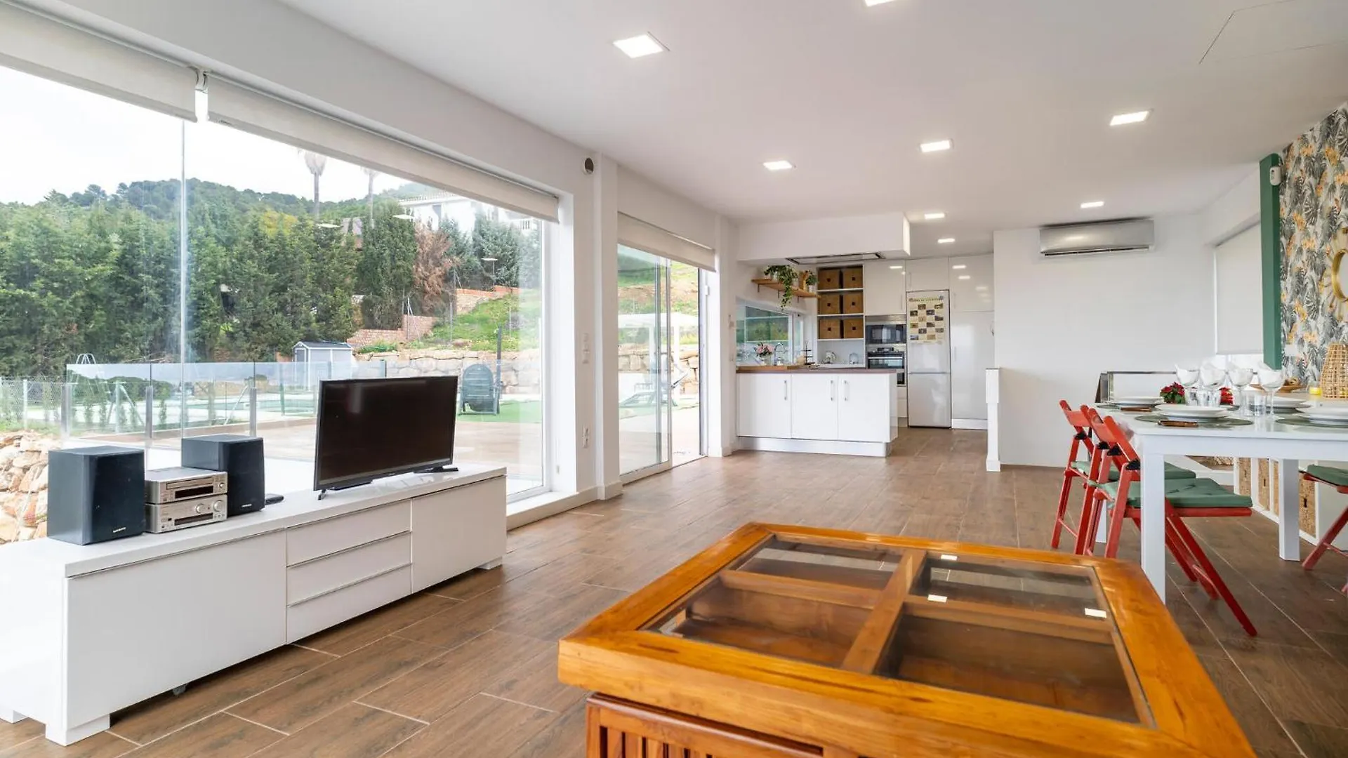 Awesome Home In Pinos De Alhaurin Alhaurin de la Torre