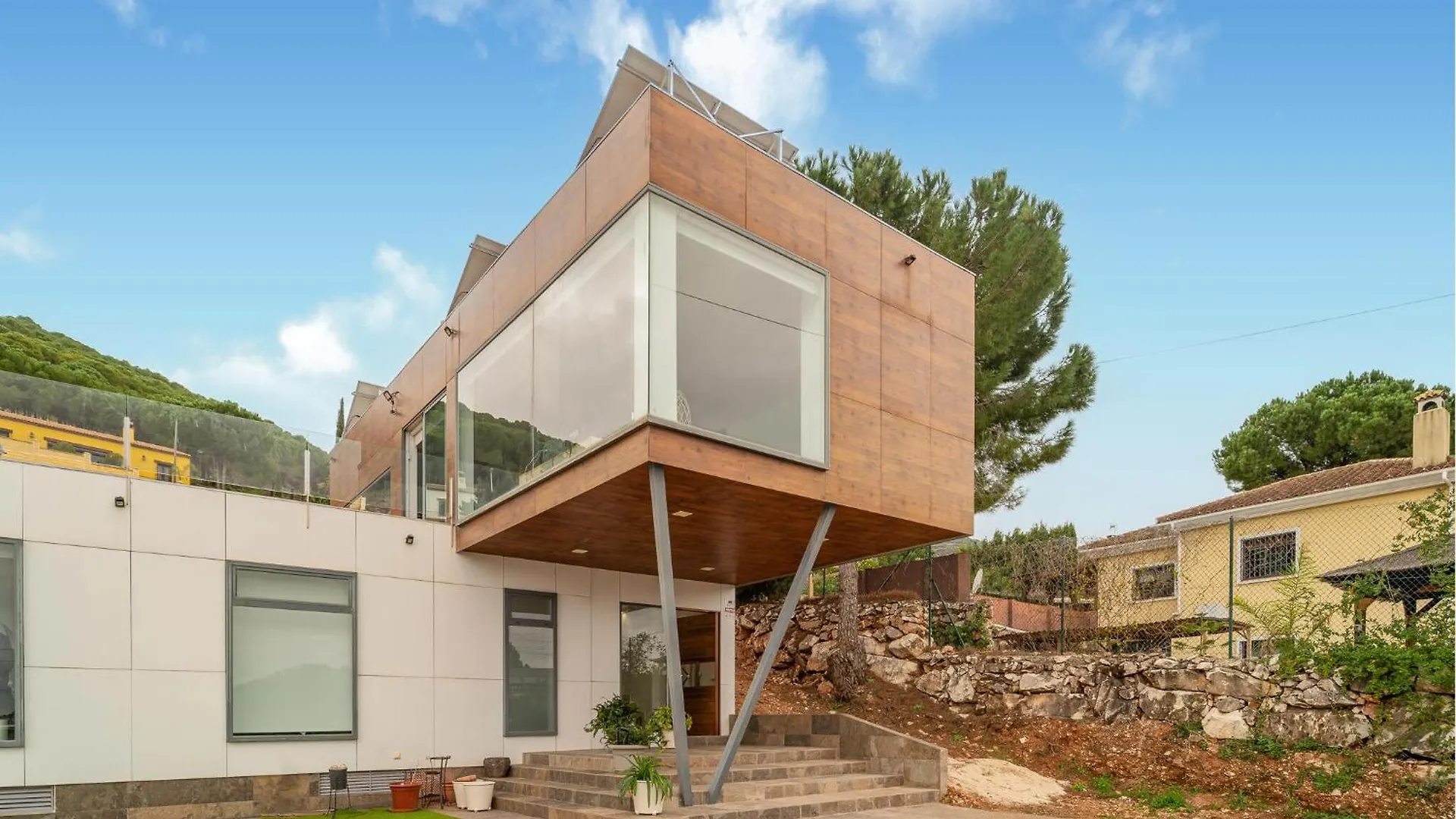 Awesome Home In Pinos De Alhaurin Alhaurin de la Torre Spain